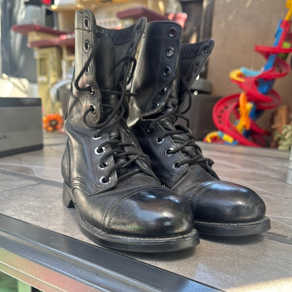 Black Leather Men's Boots